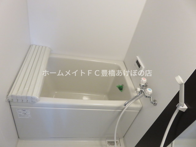 バス・シャワールーム　同型別部屋写真