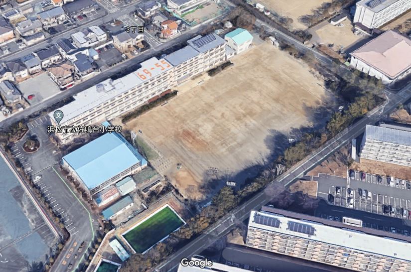 小学校　浜松市立佐鳴台小学校（小学校）まで734m
