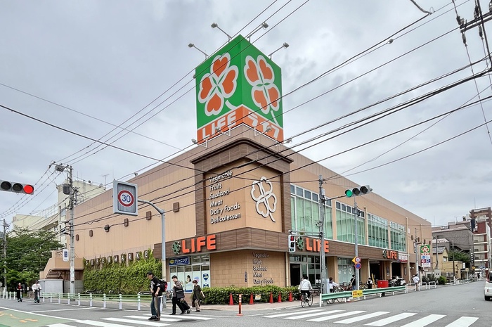 スーパー　ライフ菊川（スーパー）まで290m