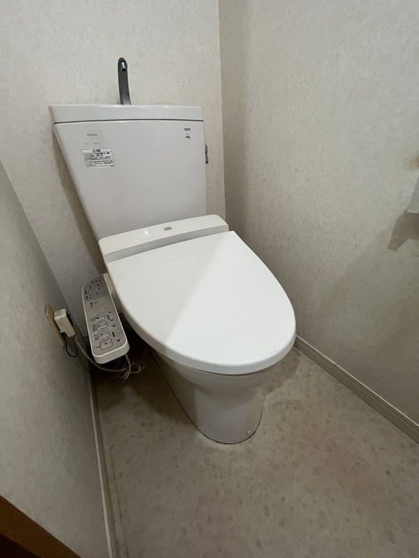 トイレ　ゆったりとした空間のトイレです