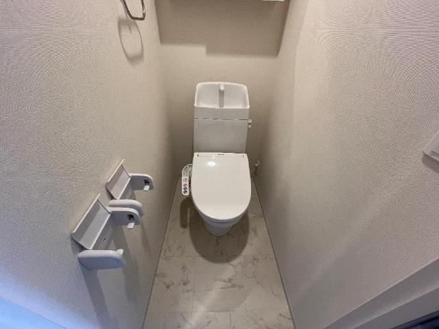 トイレ　シャワー付トイレ