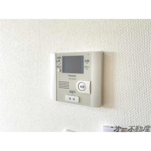 セキュリティ　モニター付きインターホン