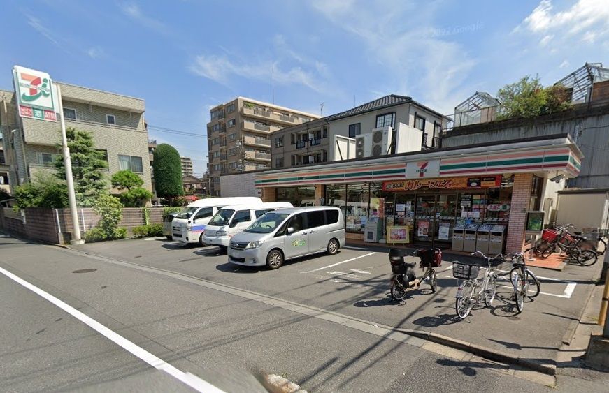 コンビニ　セブンイレブン足立梅田2丁目店（コンビニ）まで370m