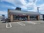 コンビニ　セブンイレブン帯広西南大通店（コンビニ）まで557m