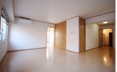 居室・リビング　写真は同マンションの他のお部屋のものです