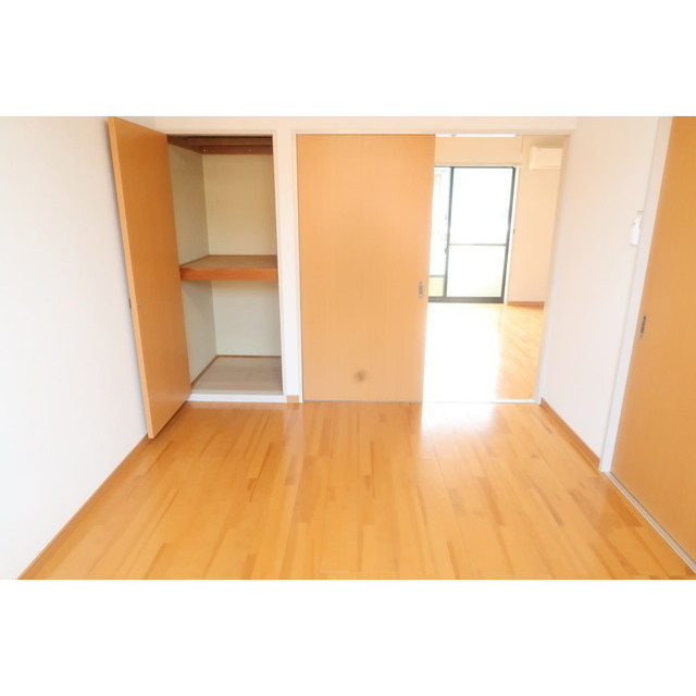 その他部屋・スペース　洋室６帖