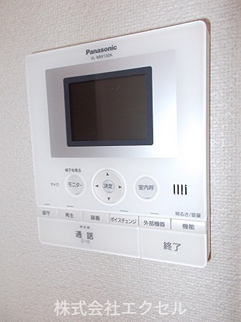 セキュリティ　モニター付きインターホンです。