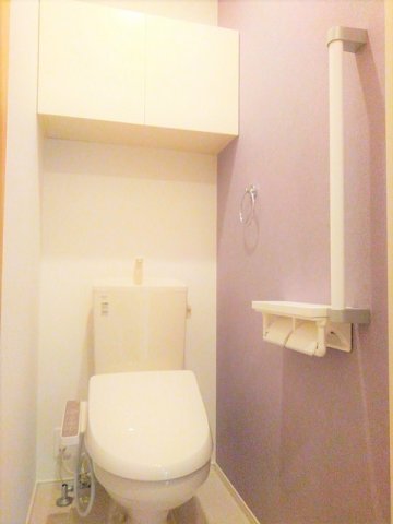 トイレ　シンプルで使いやすいトイレです