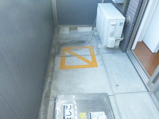 バルコニー　バルコニー
