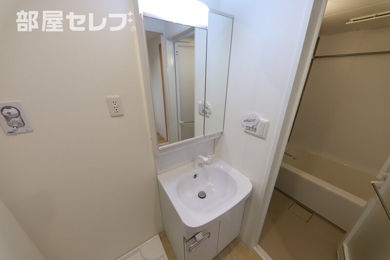 洗面設備　１４０８号室写真
