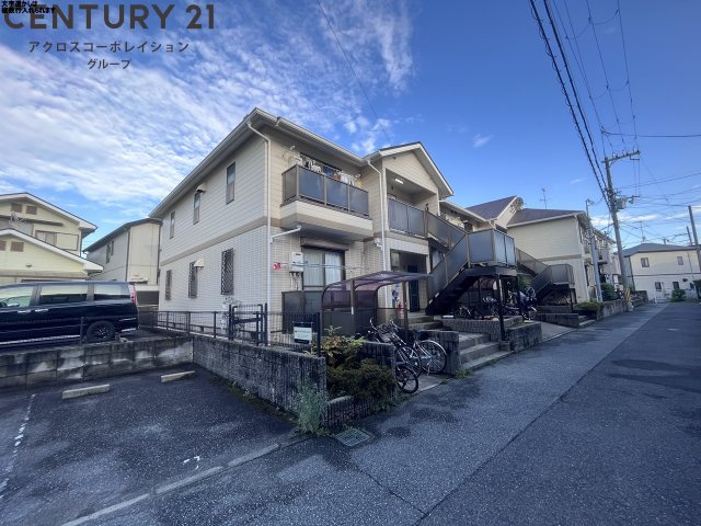 建物外観　敷地内駐車場あり！