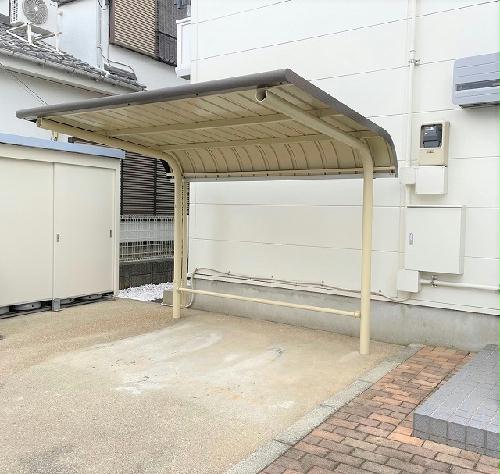 その他共有部分　屋根付き駐輪場