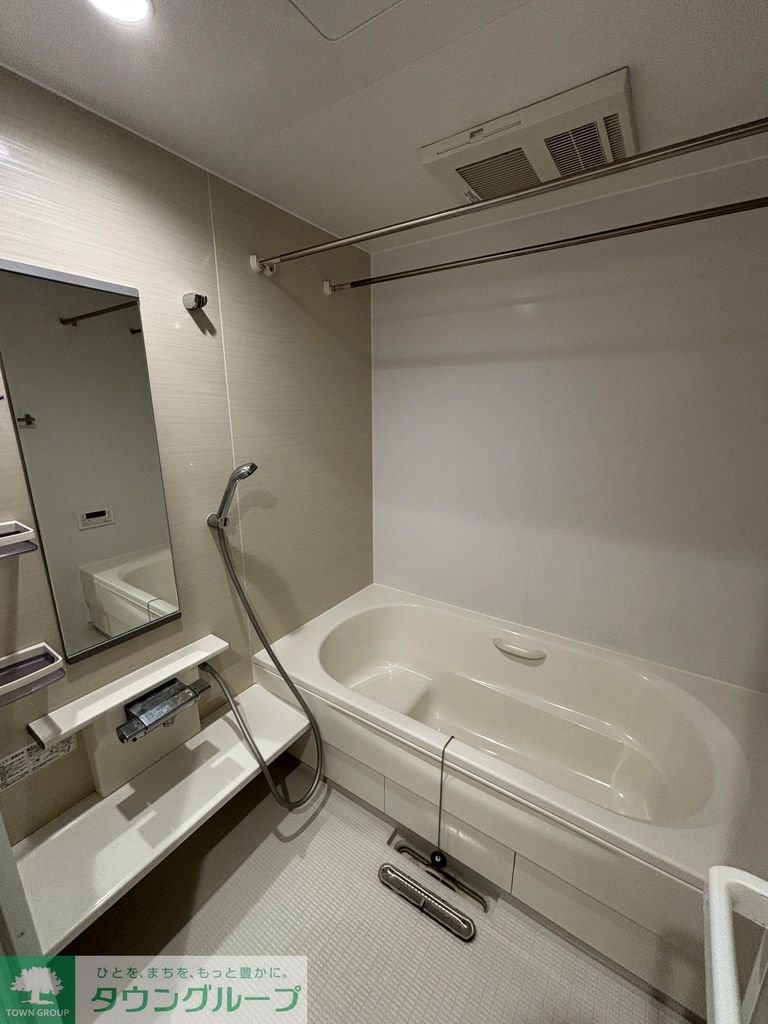 バス・シャワールーム　※別部屋参考写真となります