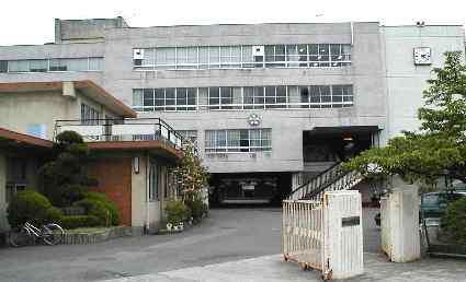 高校・高専　川崎市立高津高校（高校・高専）まで1716m