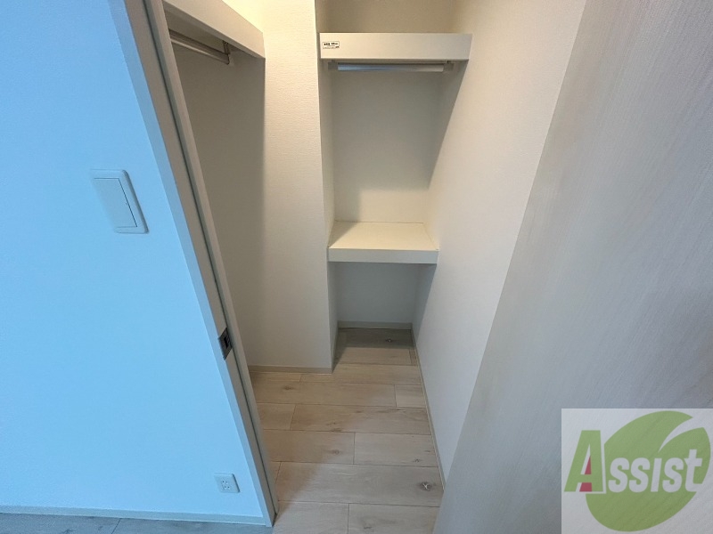 収納　収納もバッチリあるのでお部屋が片付きますよ！