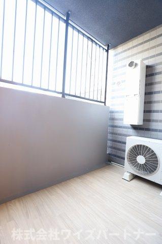バルコニー　※別部屋参考資料の為、現状優先