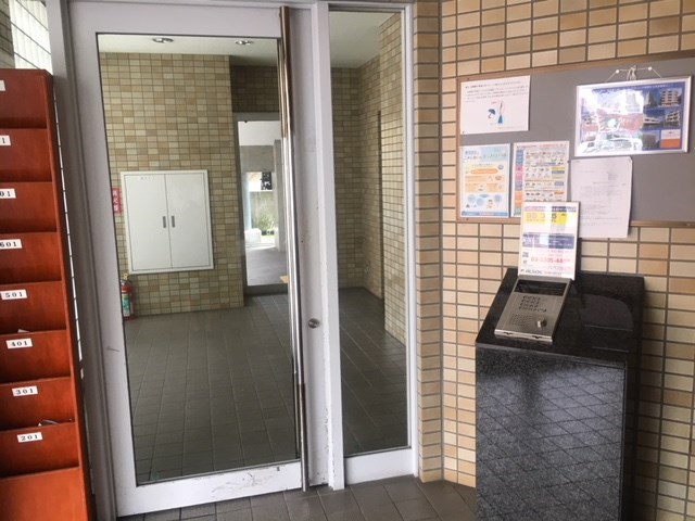 エントランス
