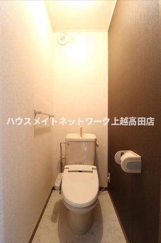 トイレ　温水洗浄暖房便座