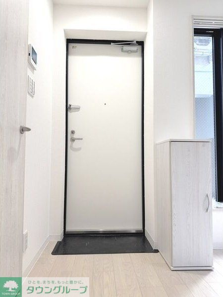 玄関　お部屋探しは株式会社　タウンハウジング　までお気軽にお問合…