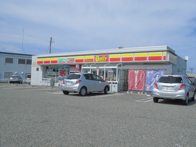 コンビニ　デイリーヤマザキ新潟大島店（コンビニ）まで547m