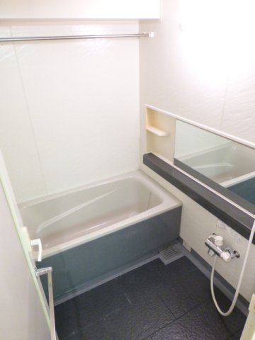 バス・シャワールーム　バス※別部屋参考写真
