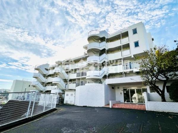 建物外観　?