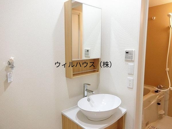 洗面設備　独立洗面台！