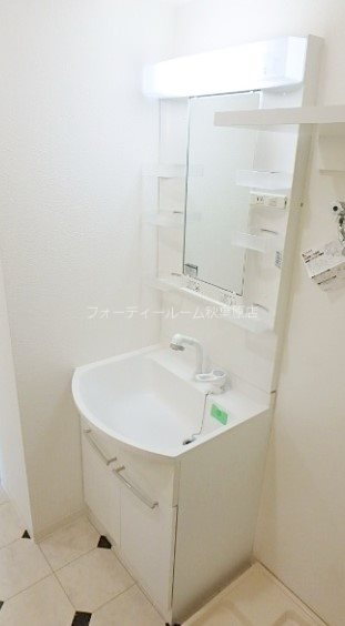 洗面設備　《見学予約受付中》設備充実分譲賃貸マンション！
