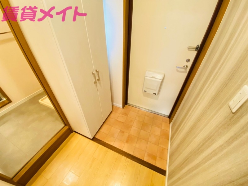 玄関　別部屋参考写真