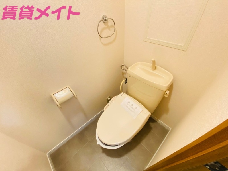 トイレ　別部屋参考写真