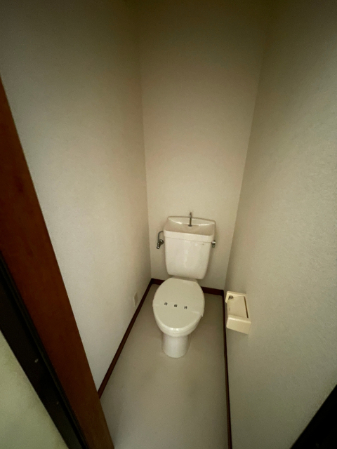 トイレ　別号室参考写真