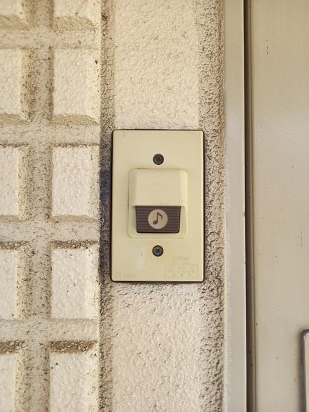 セキュリティ　写真は別号室のものです。