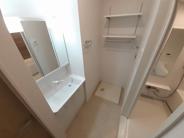 洗面設備　忙しい朝には欠かせない洗面所です