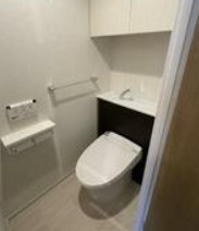 トイレ　※別部屋の参考写真です。