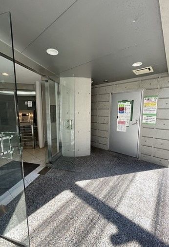 エントランス　毎日通るエントランスはこのようになっています
