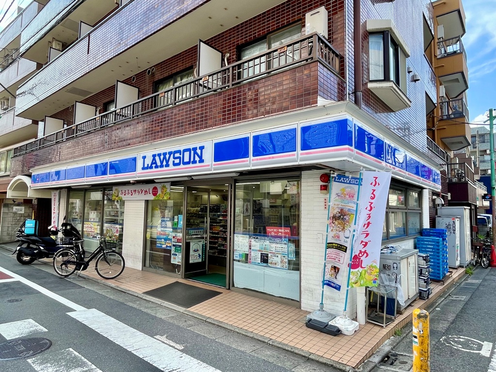 コンビニ　ローソン目黒中央町二丁目店（コンビニ）まで124m