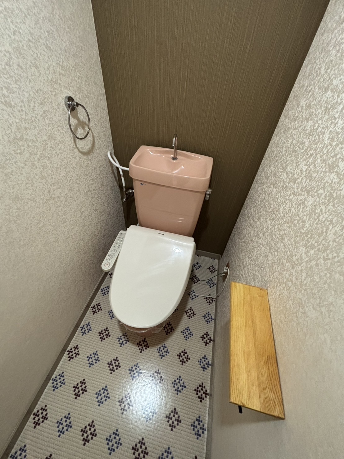 トイレ　反転タイプ