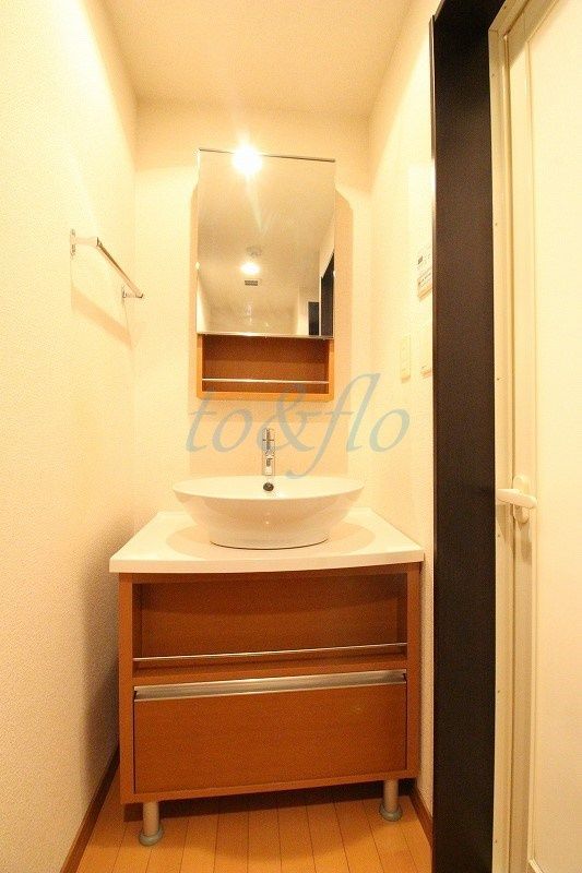 洗面設備　写真はイメージです。 家具・アクセントはついておりません。