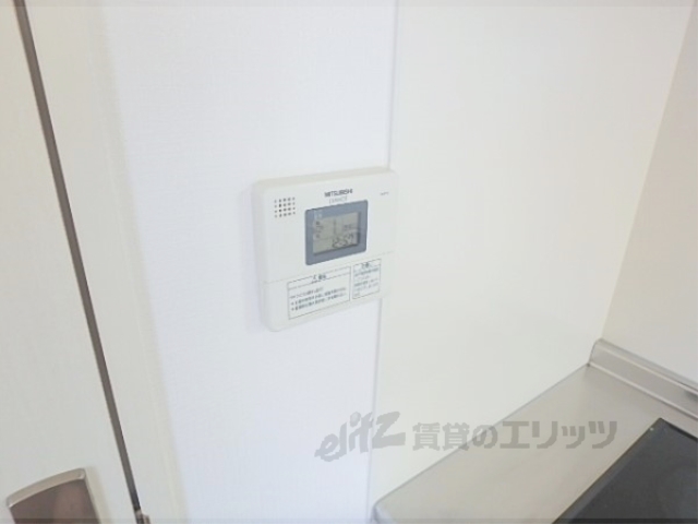 その他設備　給湯器リモコン
