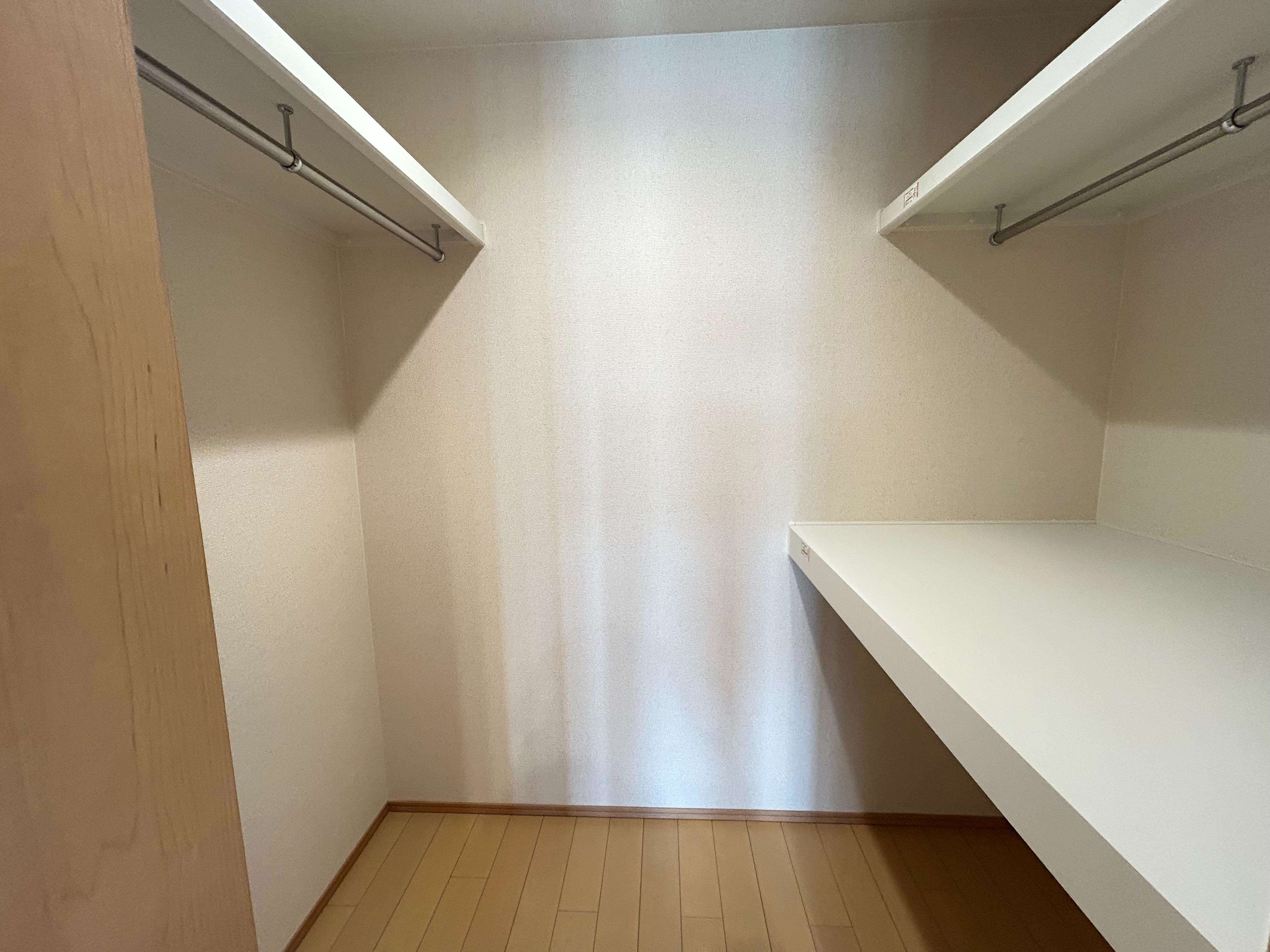 収納　同じ建築会社のイメージ写真になります。