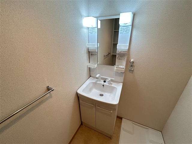 洗面設備　同じ建築会社のイメージ写真になります。