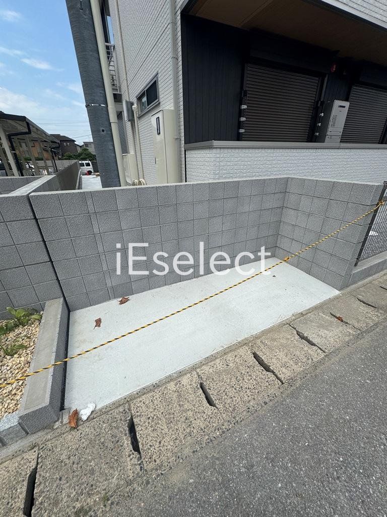 その他　専用のごみ置き場でゴミ捨てらくちん★