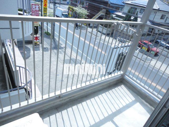 バルコニー　明るいベランダ