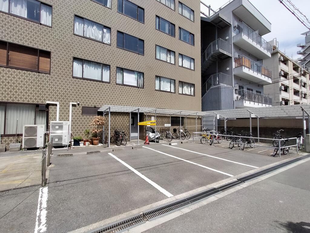 ステュディオ新大阪の外観写真