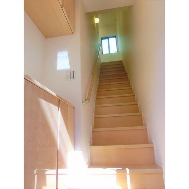 玄関　玄関収納完備☆
