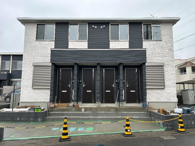 建物外観　★新築★広々8帖★敷地内駐車場空き有★宅配BOX★電子キー★