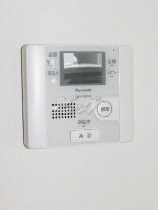 セキュリティ　ＴＶモニターホン付きで急な来客でも確認が出来ます♪