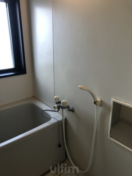 バス・シャワールーム　他の部屋の写真です。