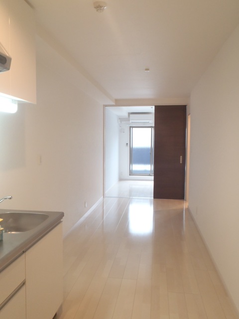 居室・リビング　同タイプの別部屋です。