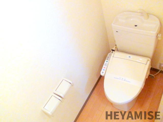 トイレ　※同間取りの別の階のお部屋の写真です※